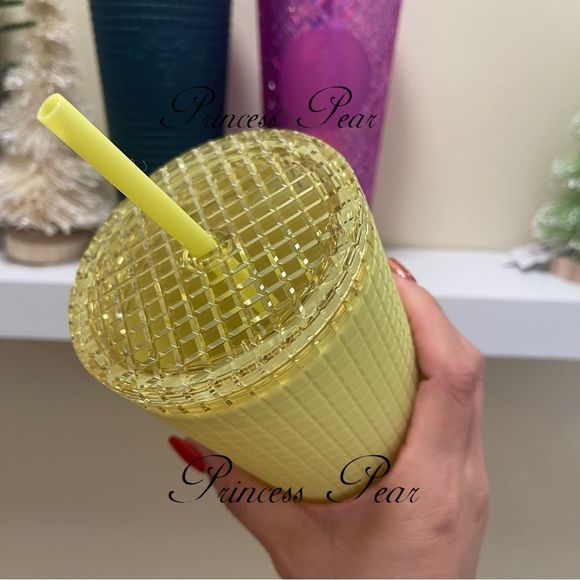 3x Starbucks Valentine’s 2023 Jeweled Cup mew released - Picture 4 of 10